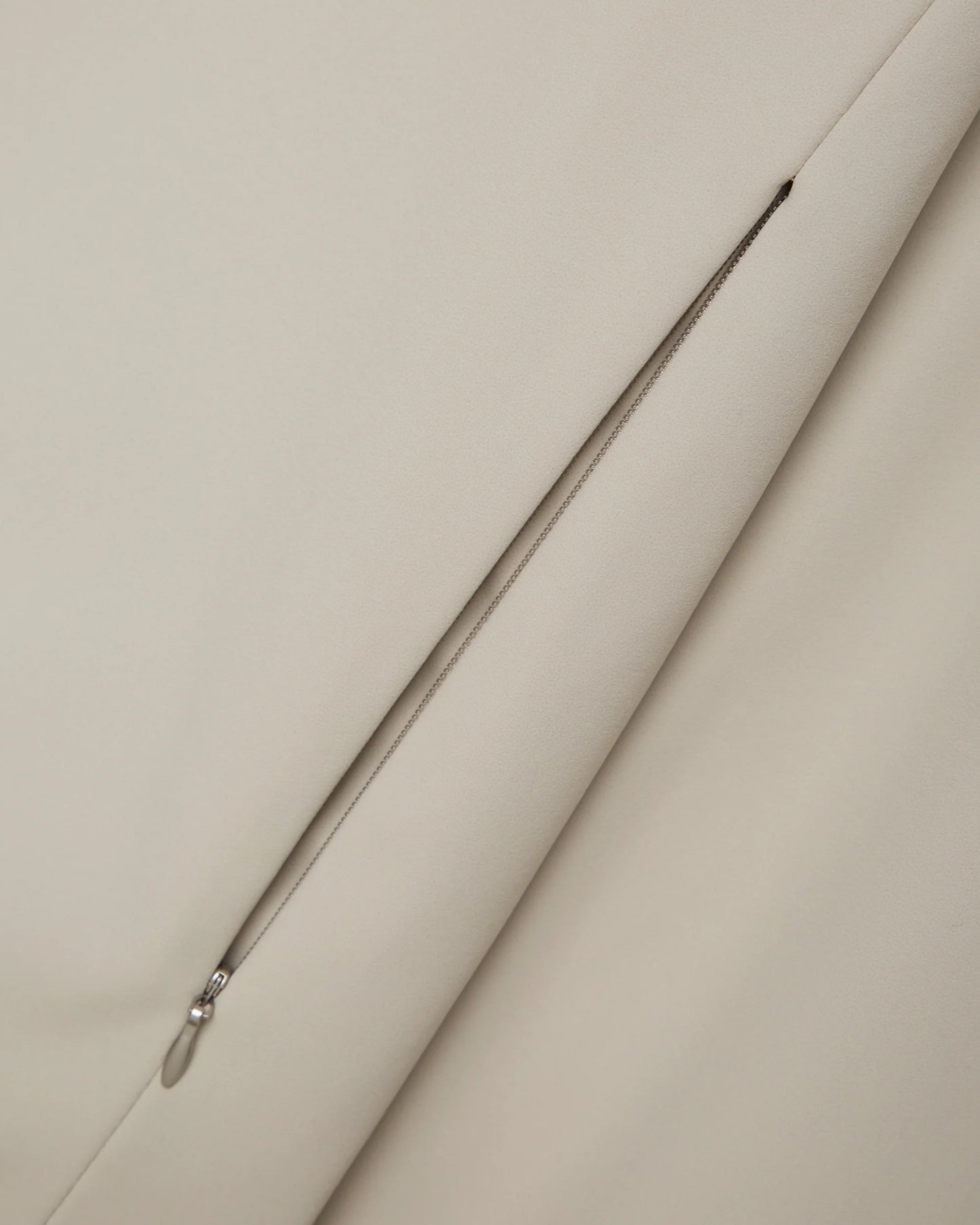 UNITY AI25-26 Felpa Ruiz Stone